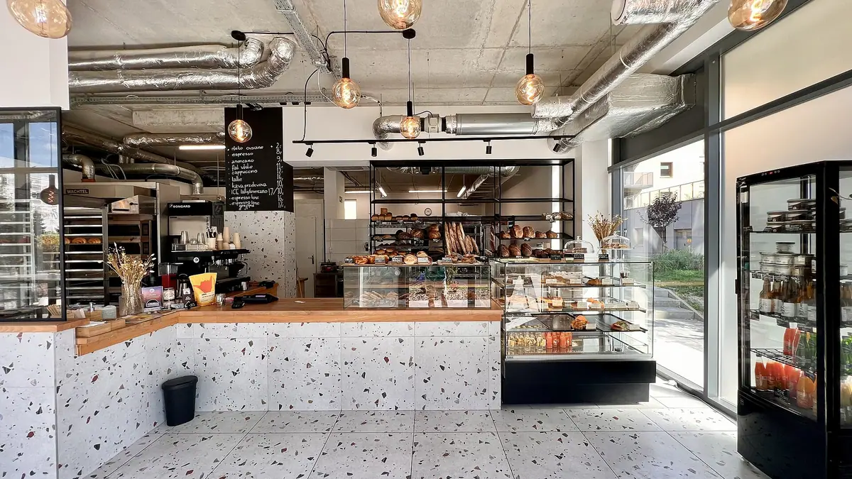 Sharons Bakery – bakery in Manor House, London